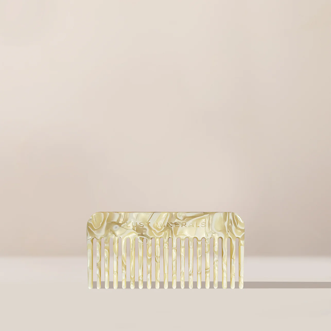 Lust Minerals Signature Comb - Image 2