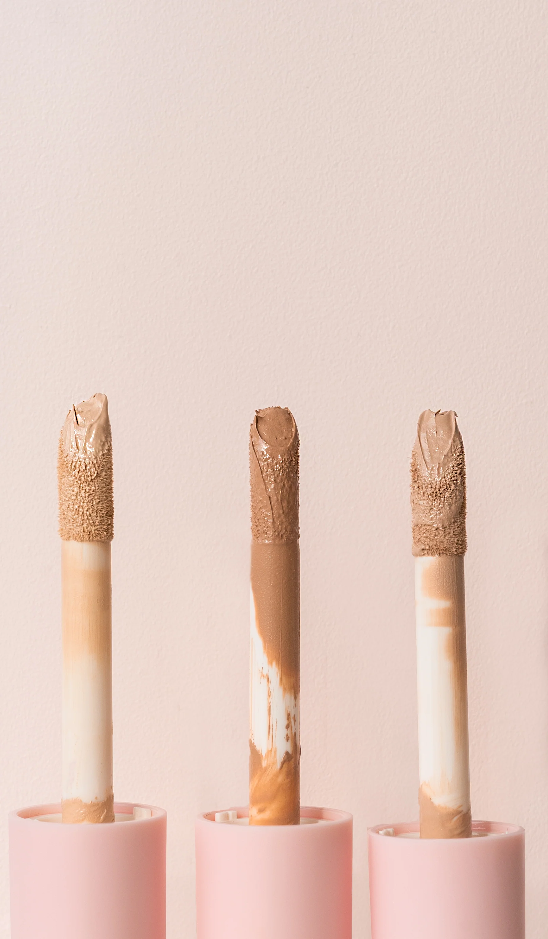 Mineral Blur Concealer - Image 3